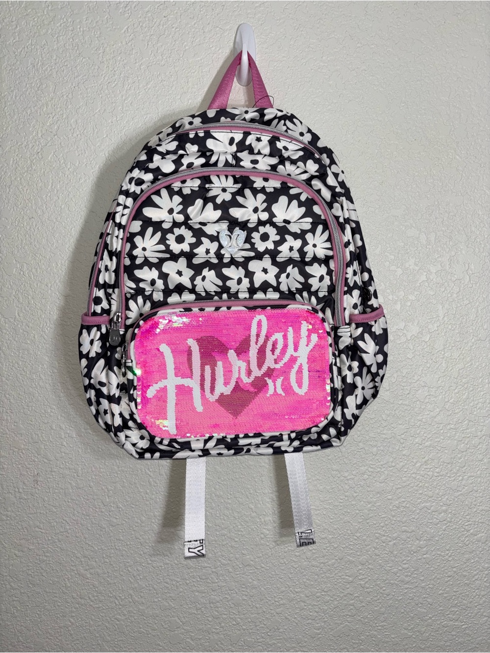 ✨NWT Hurley Kids' Black & White Floral Backpack with Pink Sequin Pocket✨